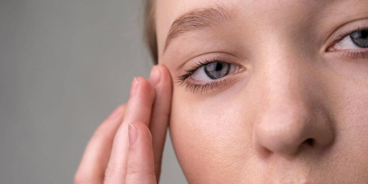 Lo que necesitas saber sobre cómo eliminar la mirada cansada. Clínica Durán & Burgos.